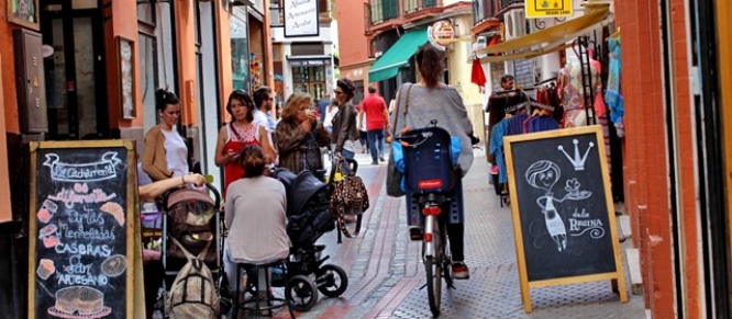 Calle Regina: 7 cosas que hacer en la calle que está de moda en Sevilla