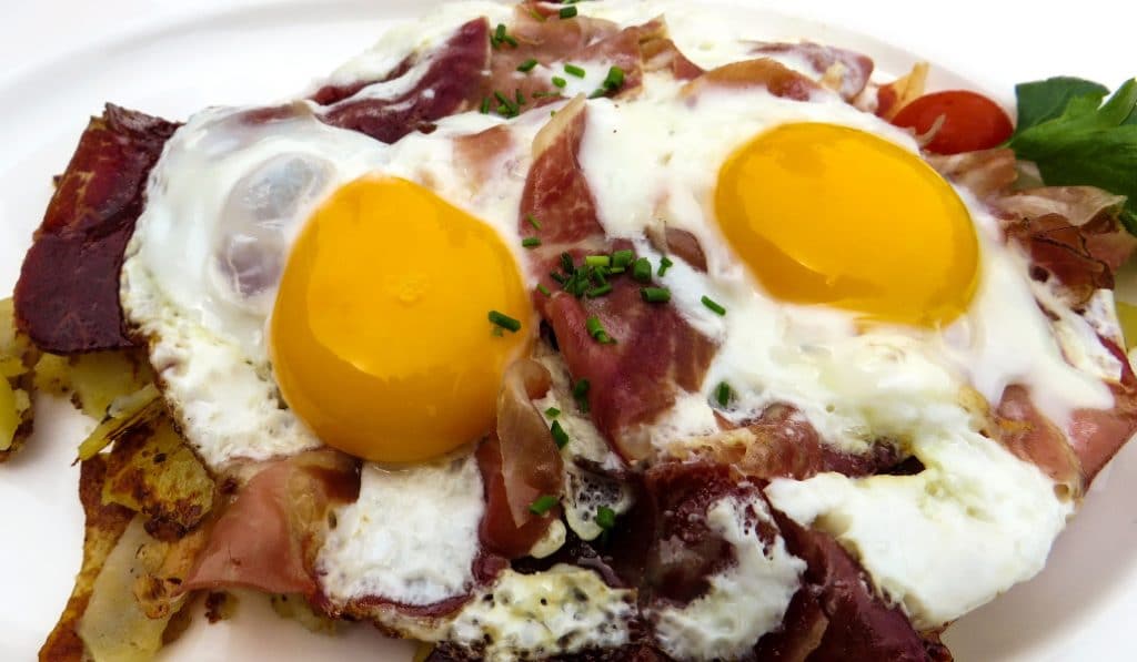 Dónde comer los mejores platos de Sevilla donde el protagonista es el huevo