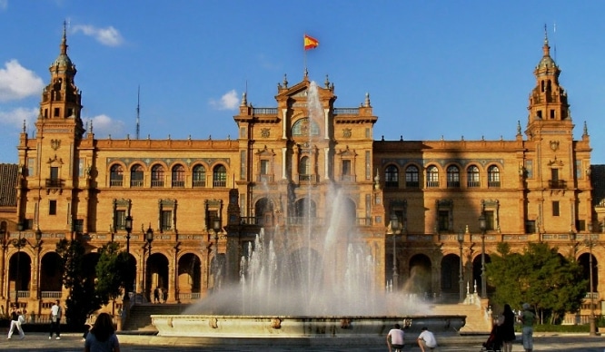La Plaza de España es uno de los 12 monumentos más valorados de Europa