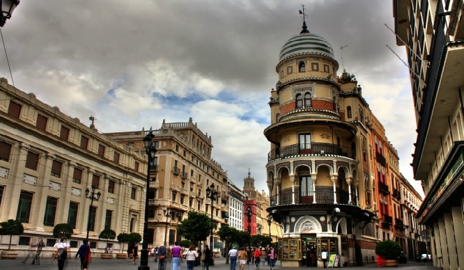 10 edificios de Sevilla que quitan el hipo