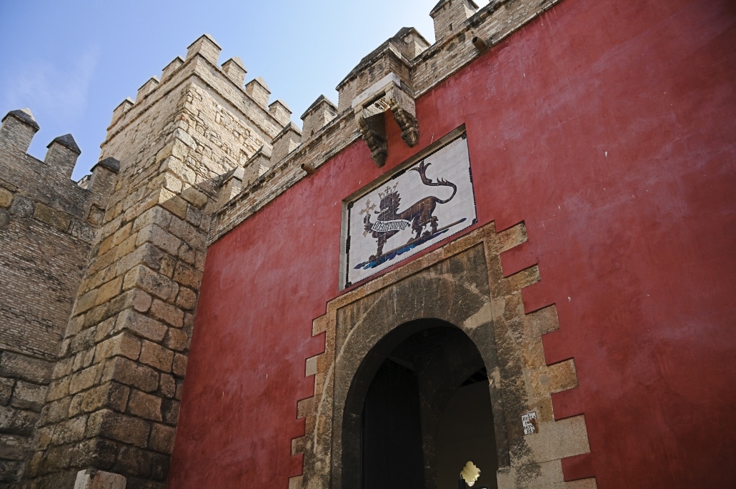 Puerta de los Leones Sevilla