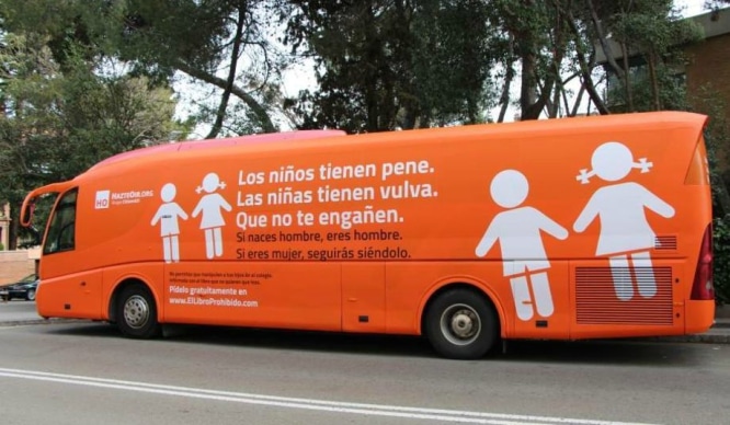 Sevilla no permitirá que el «autobús transfóbico» salga a la calle