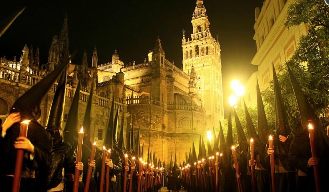 Sevilla es el segundo destino nacional en Semana Santa