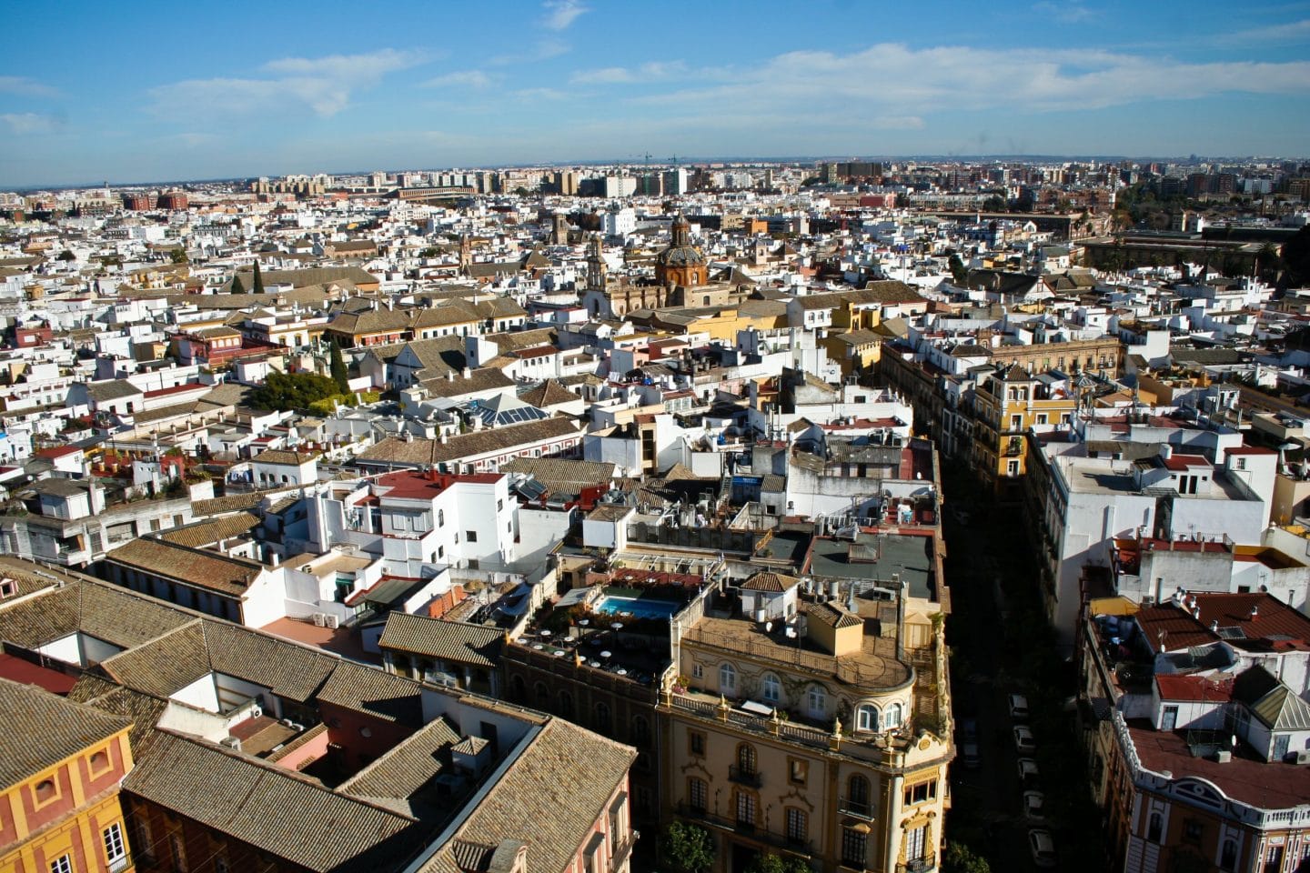7 Barrios de Sevilla se encuentran entre los 15 más pobres del país