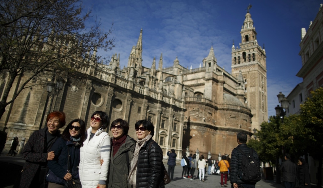 Sevilla podría tener tasa turística en un futuro