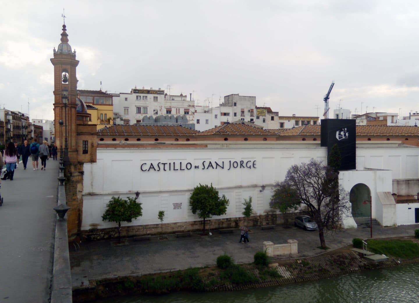 Castillo_de_San_Jorge_Sevilla