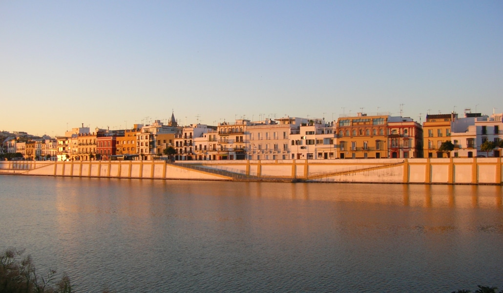 Sevilla tendrá otro acceso al río desde la calle Betis