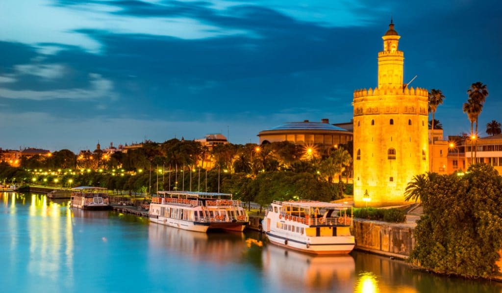Sevilla registra en el mes de mayo su récord histórico en turismo