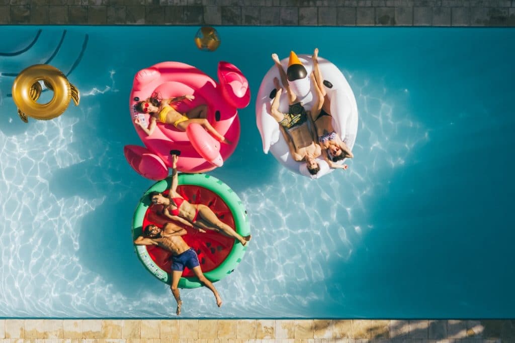 ¿Te imaginas una plataforma para alquilar piscinas al estilo Airbnb? Ya existe en Sevilla