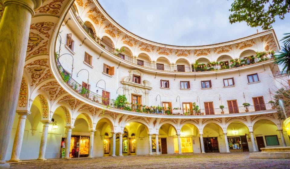 Descubre las plazas más bonitas de Sevilla