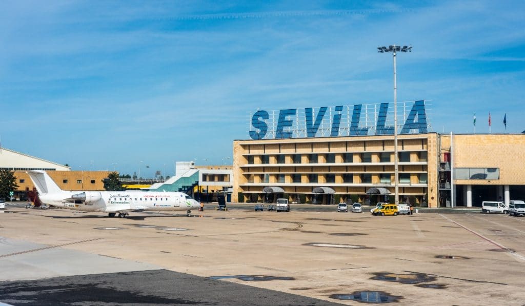 ¿Y si el aeropuerto de Sevilla se llamase Blas Infante?