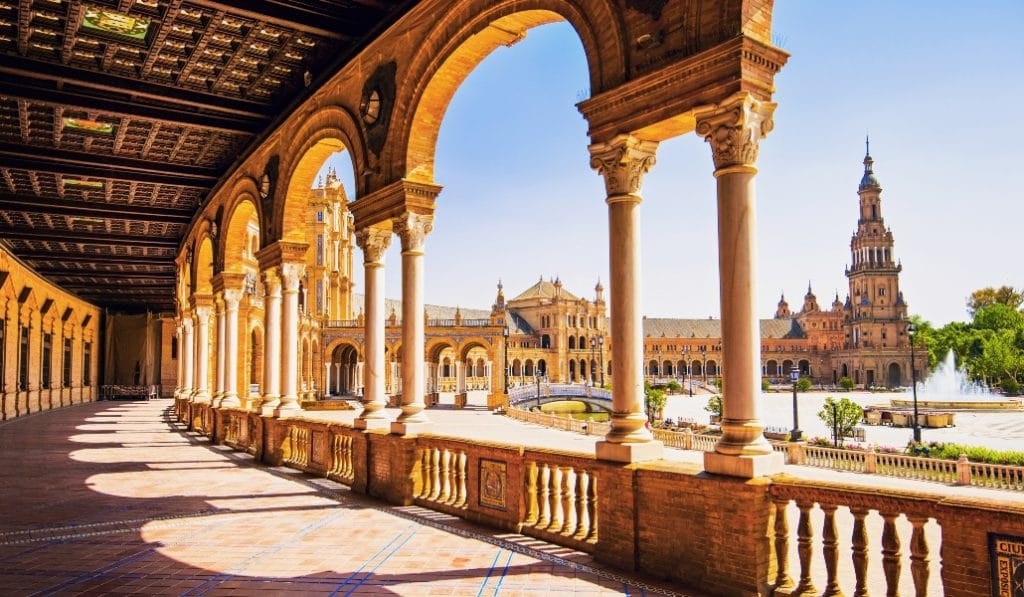 Sevilla es una de las primeras ciudades en obtener el sello de destino turístico de seguridad
