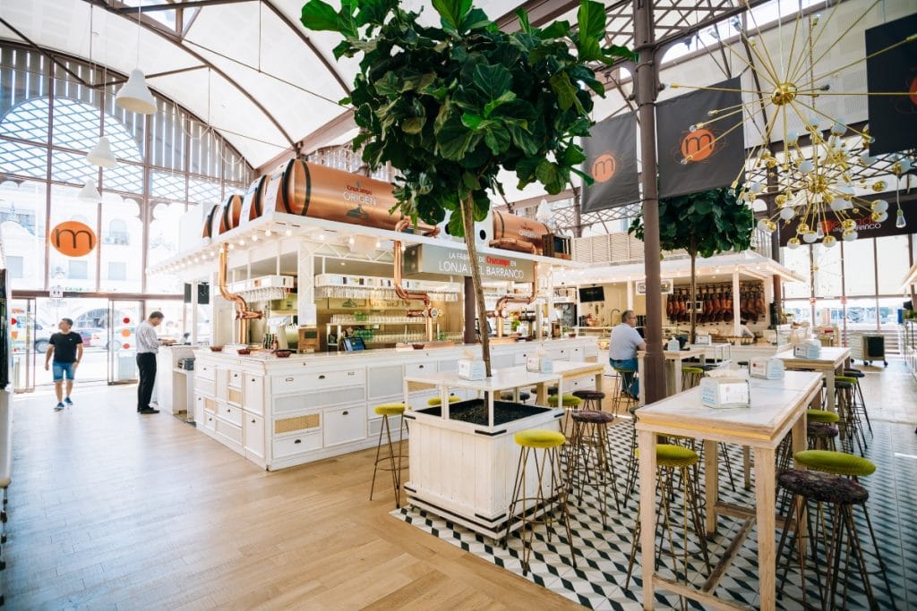 Mercado Lonja del Barranco: el espacio gastronómico que diseñó Eiffel