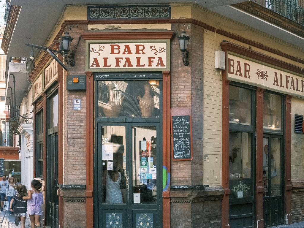 Cheap bars Seville