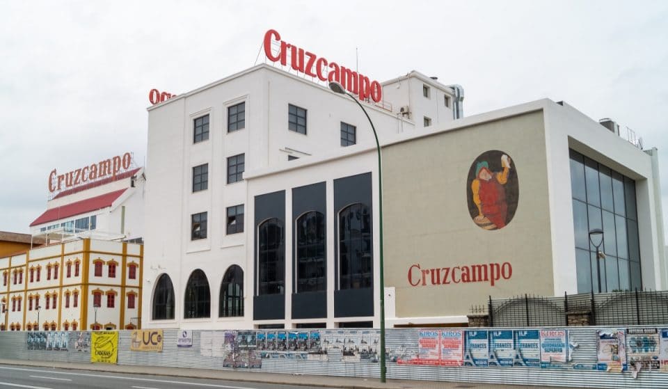 Así es Factoría Cruzcampo: el nuevo espacio de la cervecera en Sevilla