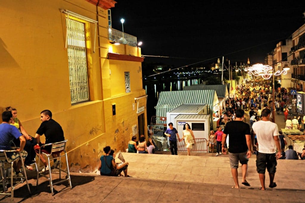 Andalucía amplía el horario de apertura de la hostelería y el ocio nocturno
