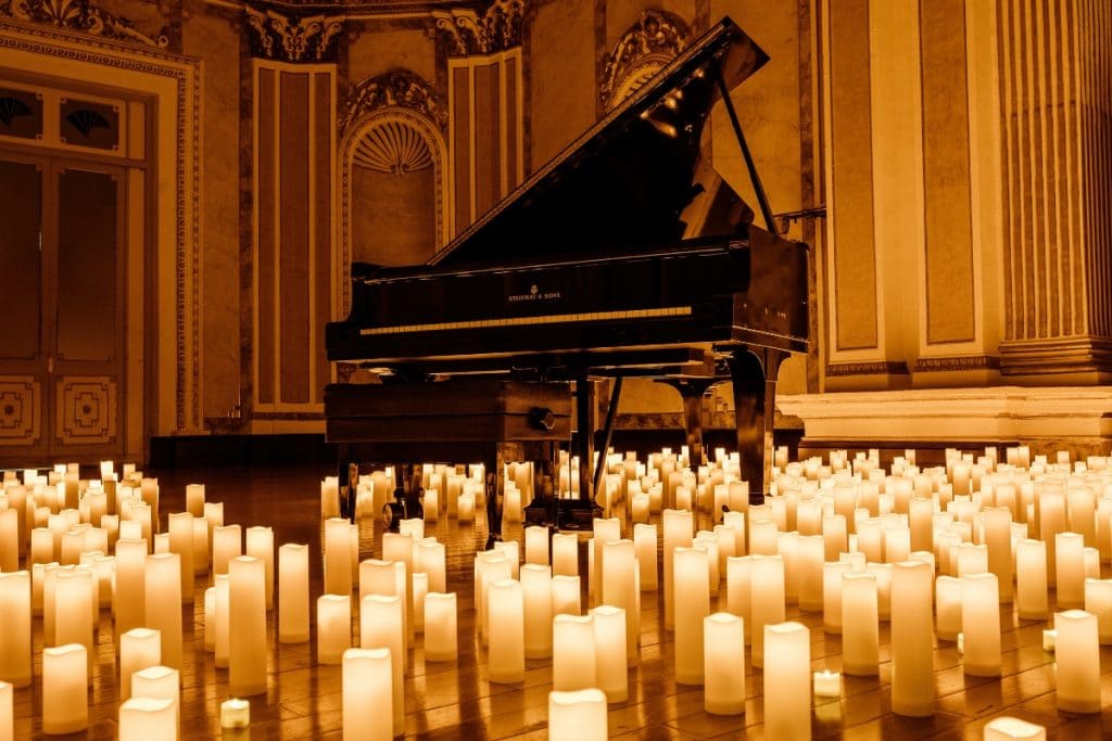 Sevilla rinde tributo a Ludovico Einaudi en este nuevo Candlelight