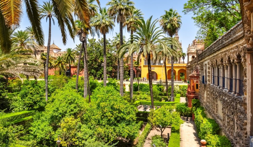 10 puertas imponentes de Sevilla que resisten al paso del tiempo