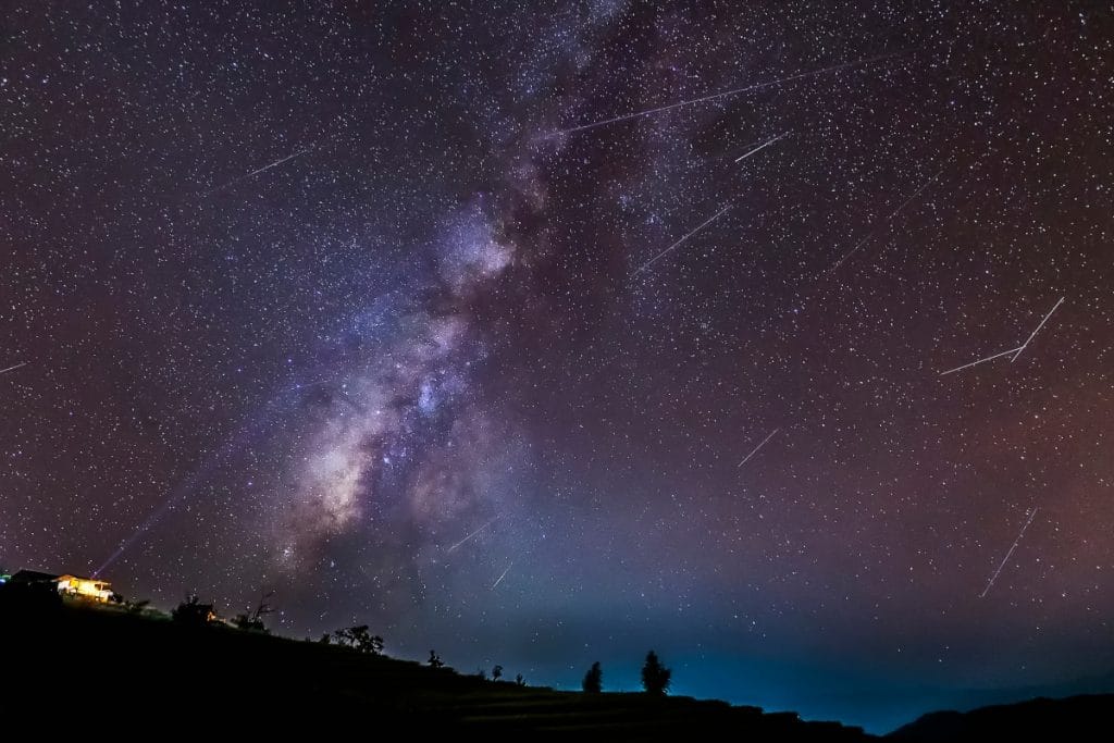 Se acercan las Dracónidas: una de las lluvias de meteoros más caóticas del año
