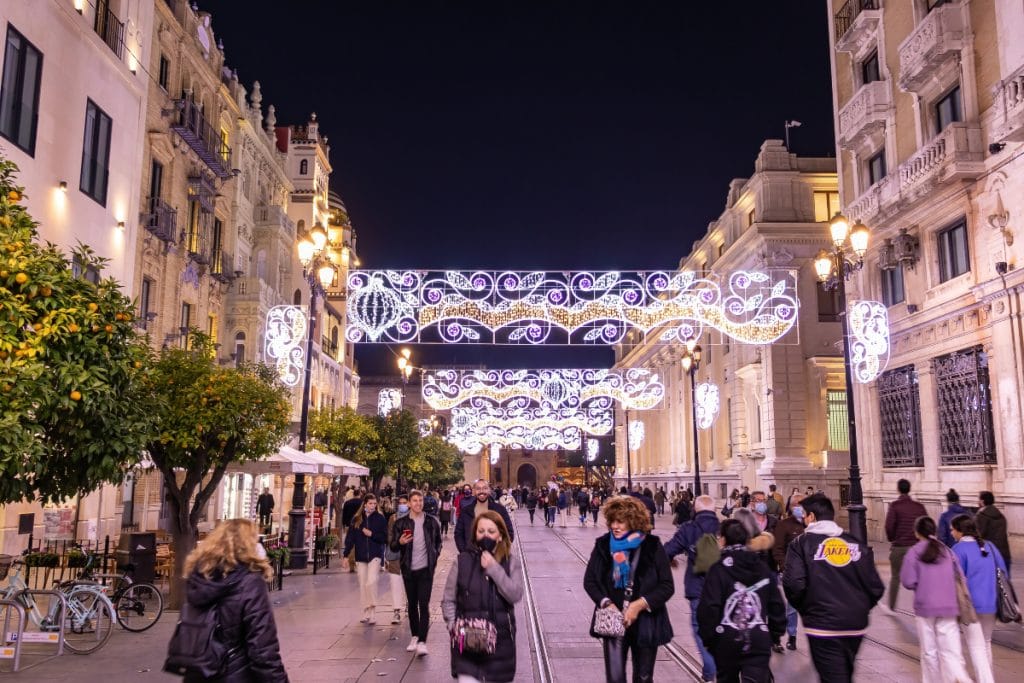 ¿Se encenderán este año las luces de Navidad en Sevilla?