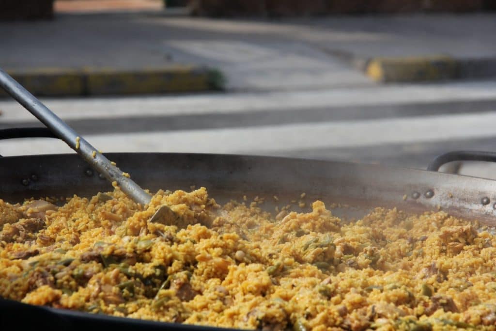 La paella gigante que podrá degustarse gratis en Guillena por el Día de Andalucía
