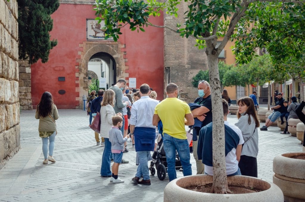 El Real Alcázar ofrecerá visitas guiadas a sus cubiertas solo para el público local