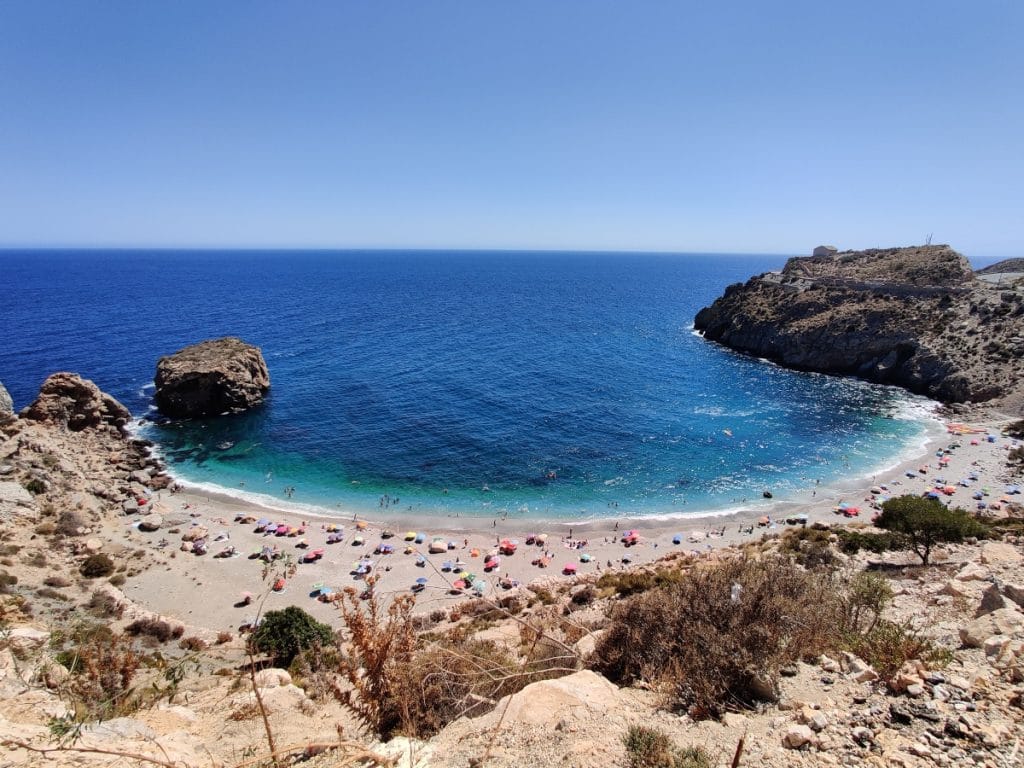 Cala la Rijana Mejores playas de Andalucía