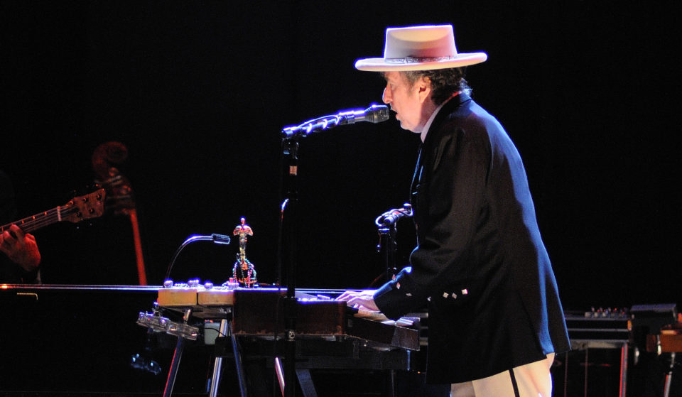 Bob Dylan dará dos conciertos en Sevilla (y estará prohibido usar el móvil)