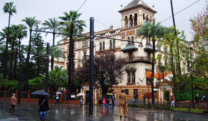 Plans to do in Seville in the rain: 6 infallible proposals to shelter from the downpour