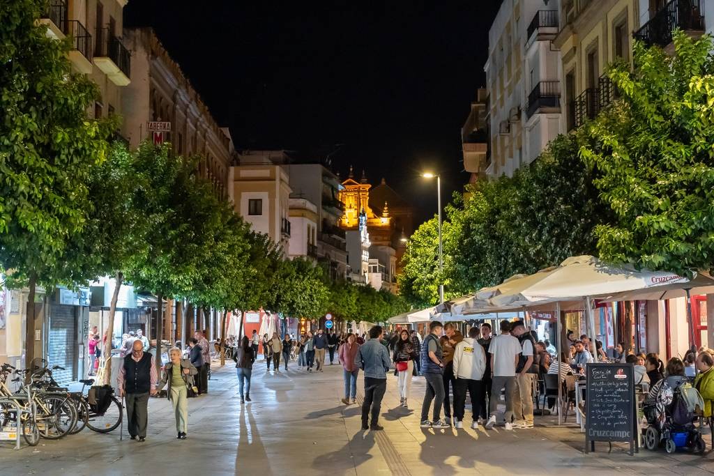Veladores ampliarán horario Sevilla