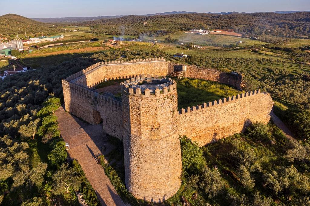 Castillo Alanís Sevilla